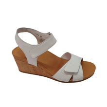 Load image into Gallery viewer, Lucy White Embossed Sandal