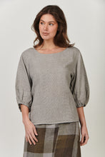 Load image into Gallery viewer, GA473 Breen HT Linen Top SIZE XS/8 ONLY