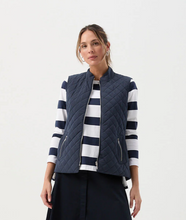 Load image into Gallery viewer, GC Winter Vest Navy