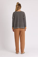 Load image into Gallery viewer, 1015497 Step Hem Panel detailed Top Black Ecru Stripe
