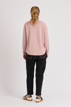 Load image into Gallery viewer, Collar Detailed Long Sleeve Tee Rose
