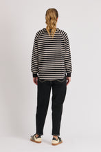 Load image into Gallery viewer, Collar Detailed Long Sleeve Black Tee Beige Stripes
