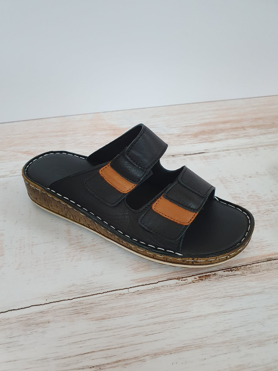 Cara Slide Black SIZE 37 ONLY