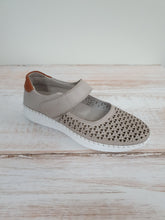 Load image into Gallery viewer, Evelyn Mary Jane Casual Shoe Silver Grey
