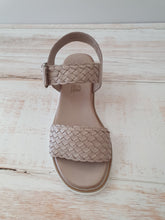 Load image into Gallery viewer, Wes Silver Grey Sandal
