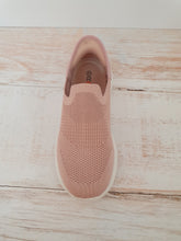 Load image into Gallery viewer, Yaretzi Blush Slip-on Casual
