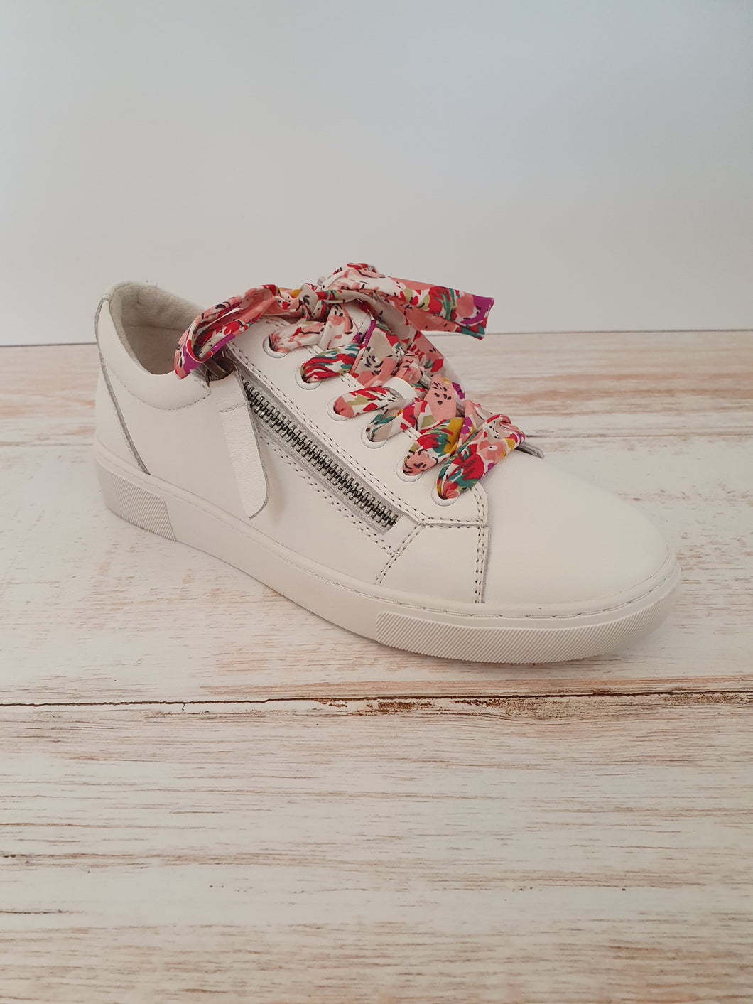 Guess White Sneaker