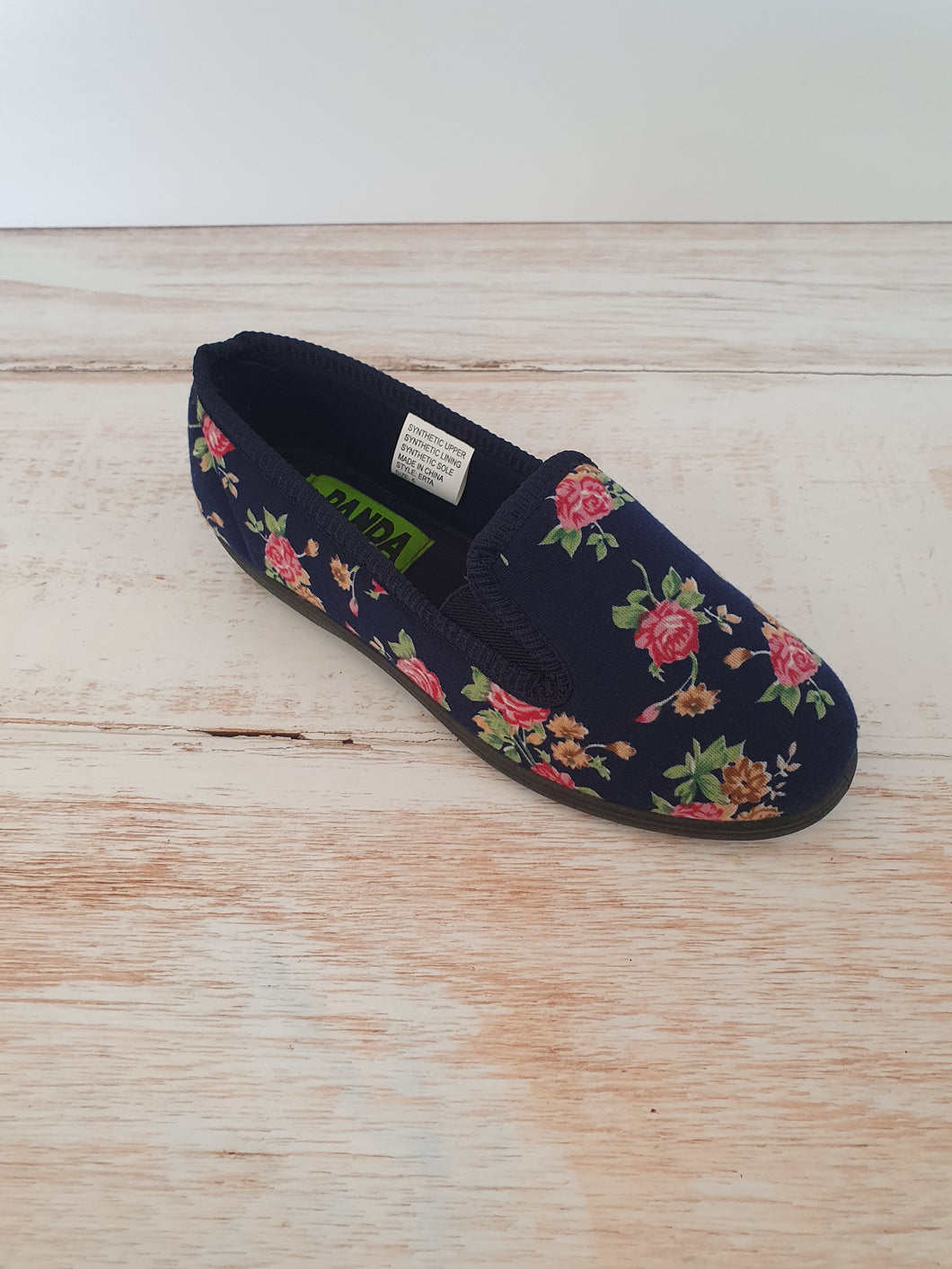 Erta Navy Floral Slipper