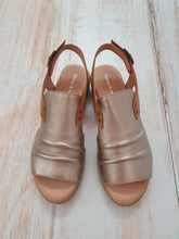 Load image into Gallery viewer, Madis Champagne DK Tan Sandal
