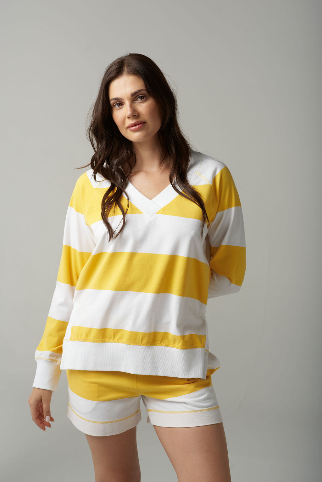 CPS1841 V-Neck Stripe Sweater Daffodil/White