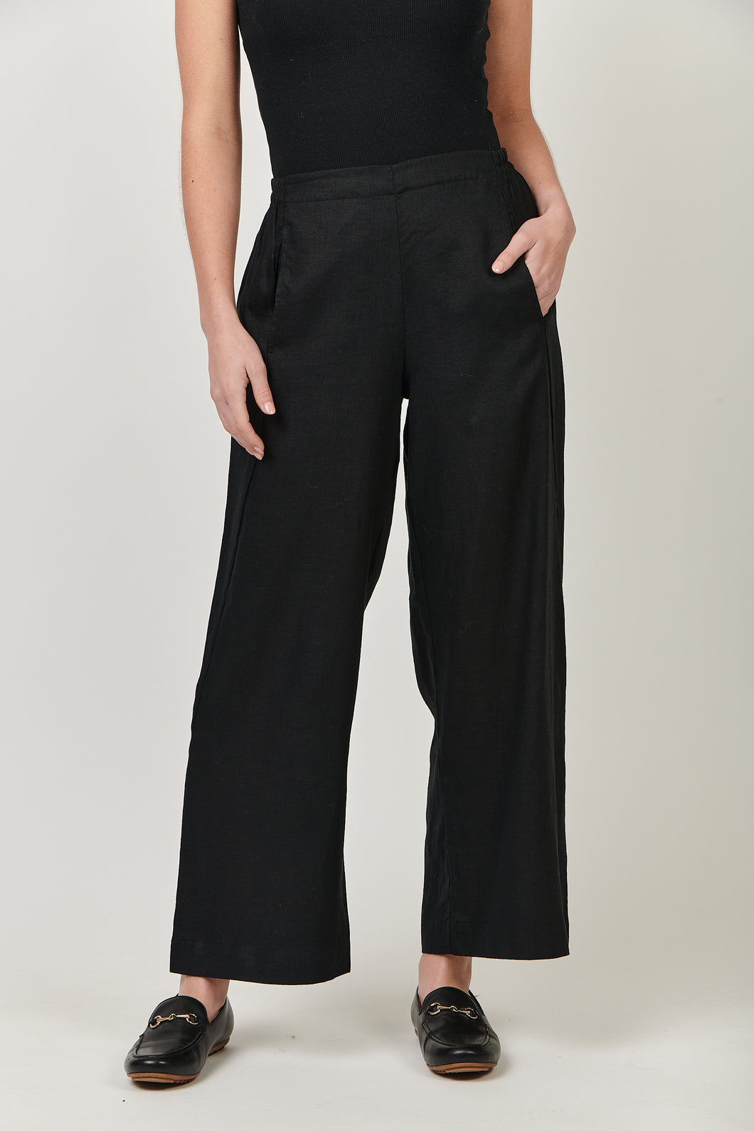 GA398 Black Linen Pant