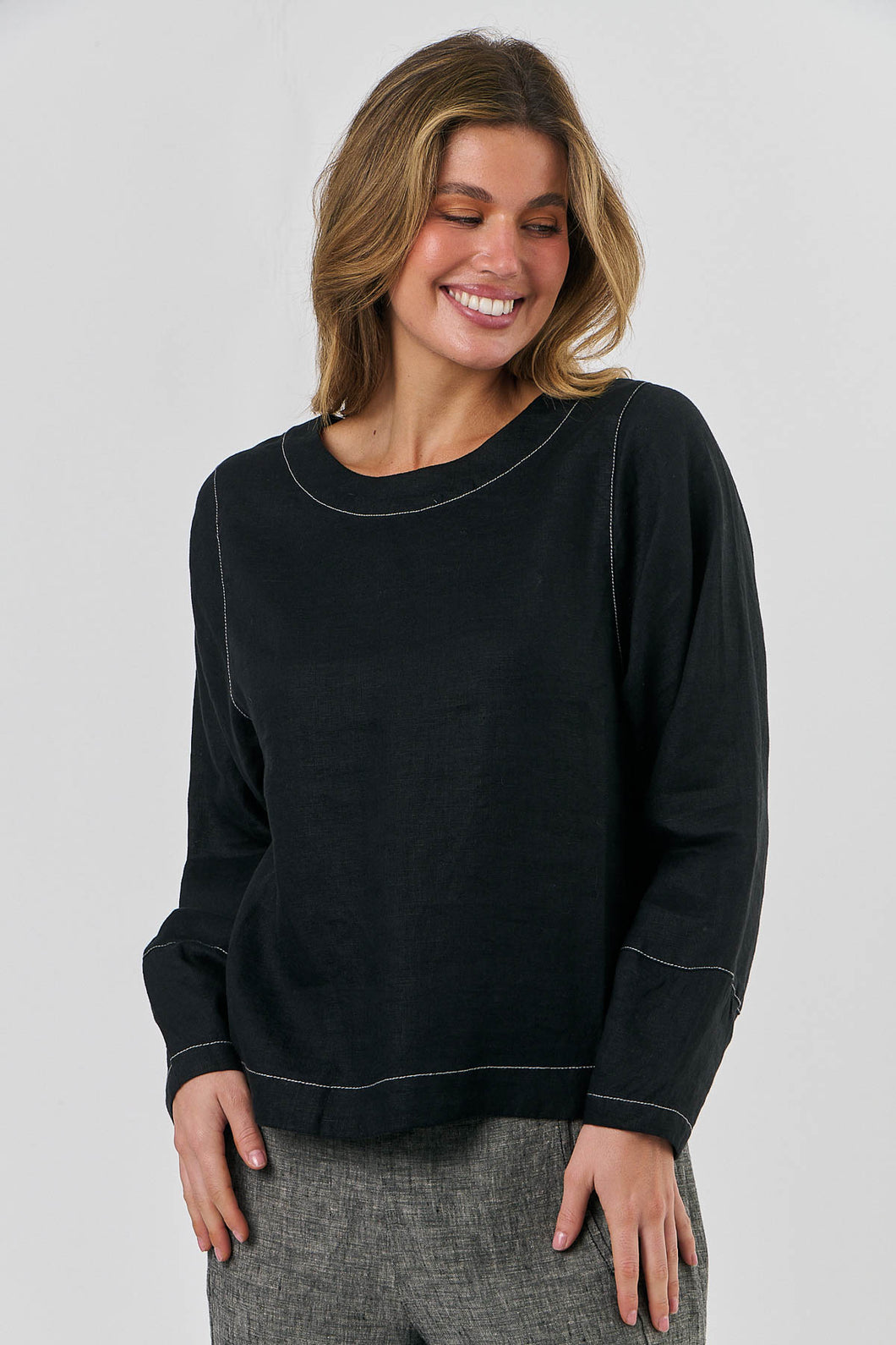 GA576 Black Linen Top