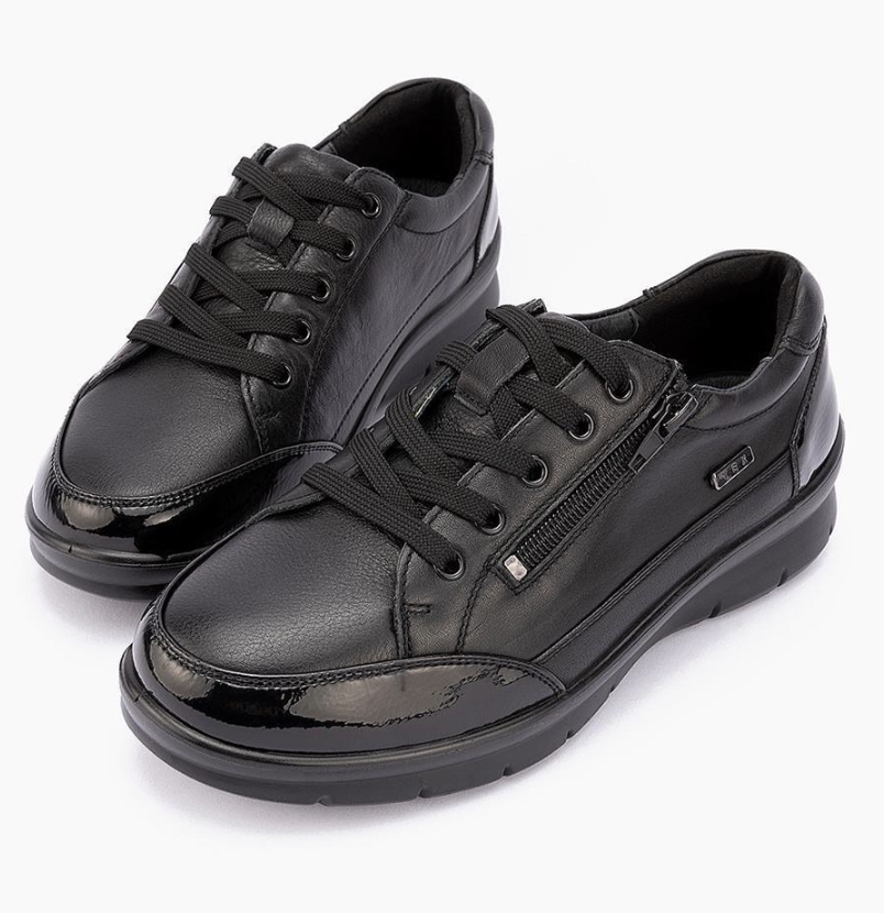 P-8229 G Comfort Black Zip/Lace Shoe