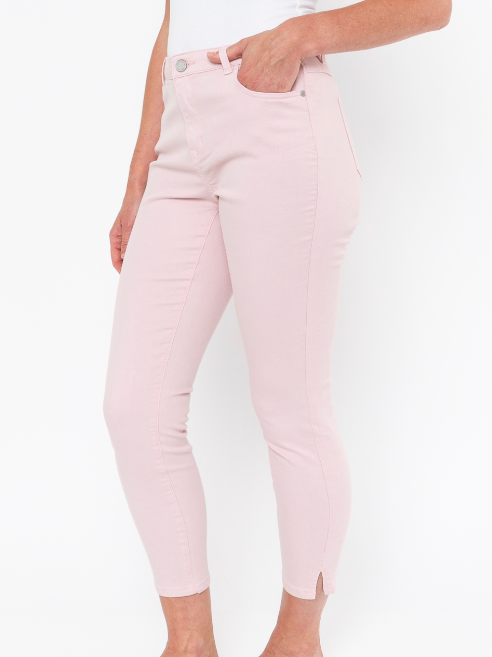 556J7056A Ice Pink Denim Jean