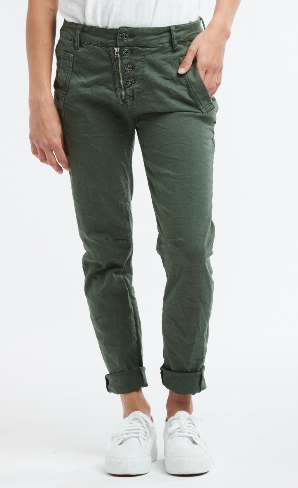 8123 Classic Button Jeans Military