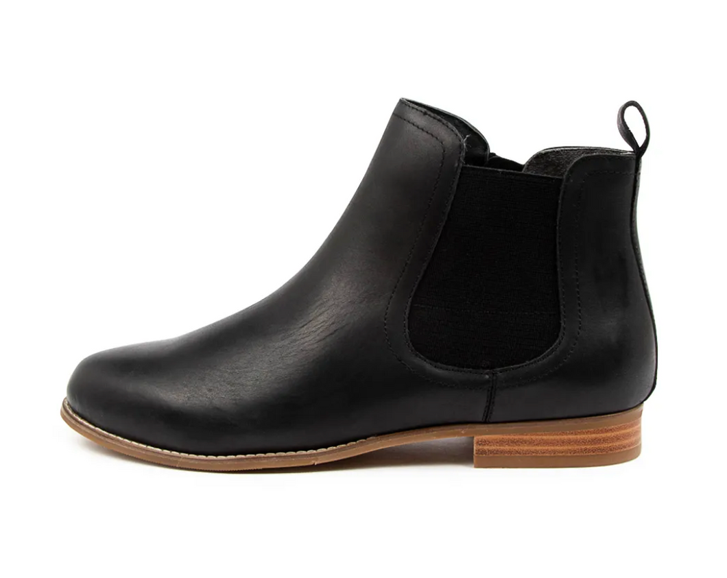 Talia Black Boot