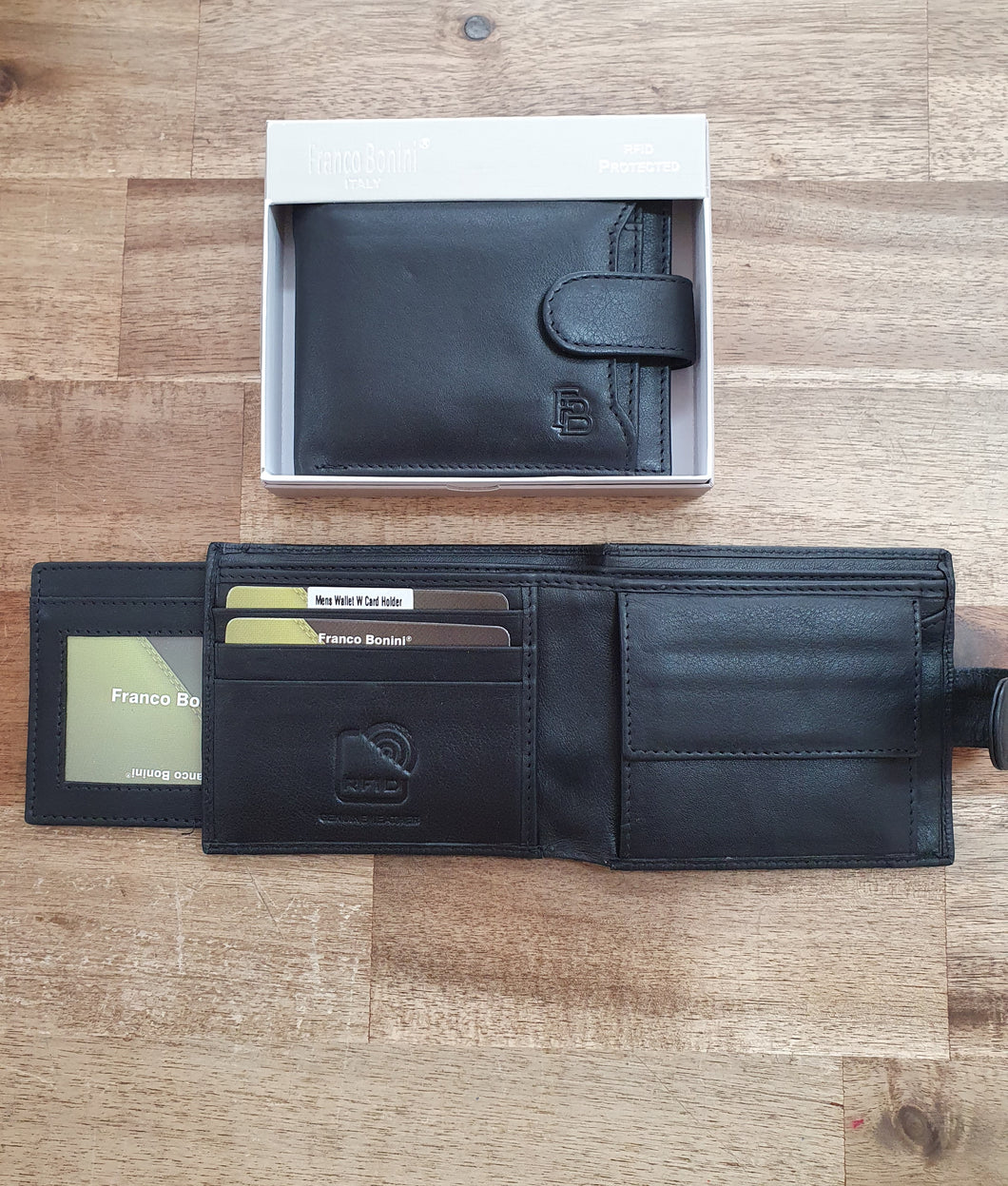 18-01 Black Leather Wallet RFID Protected