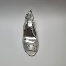 Load image into Gallery viewer, Kerry Silver Shimmer Heel
