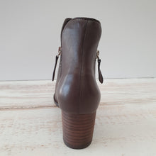 Load image into Gallery viewer, Shiannely Choc-Choc Boot
