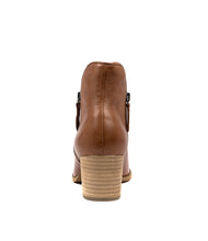 Load image into Gallery viewer, Shiannely Cognac Boot
