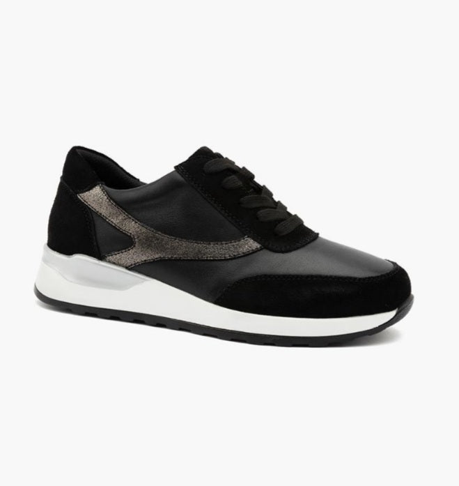 Kelsa Sneaker Black