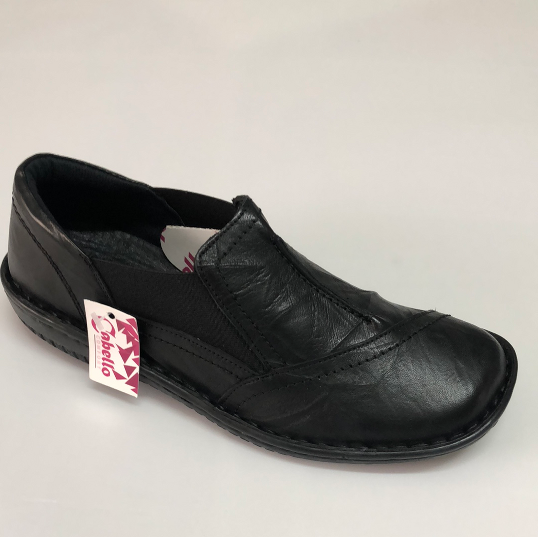 761-27 Black Crinkle Slip on Shoe